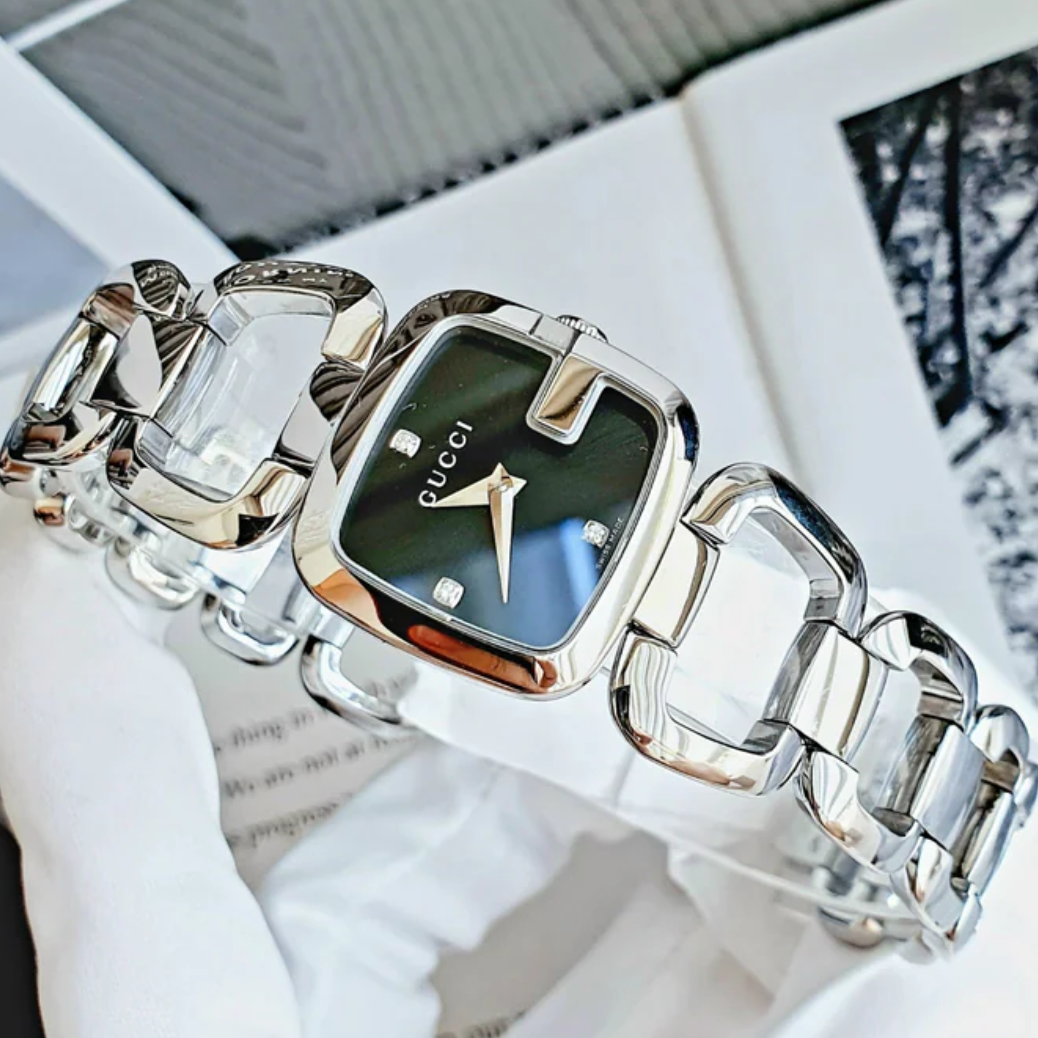 Gucci Women’s Swiss Made Quartz Stainless Steel Black Dial 24mm Watch YA125509