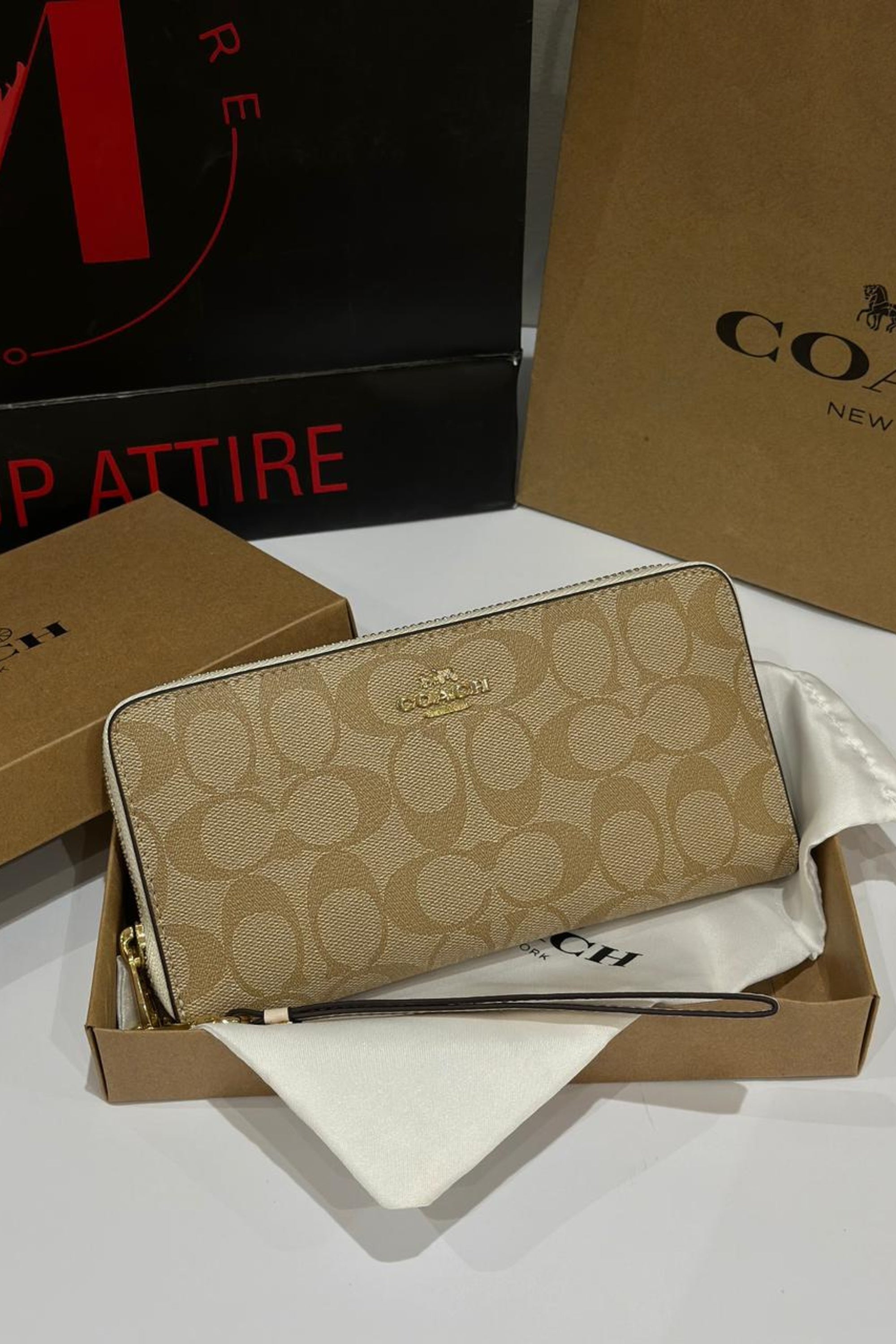 Coach long wristlet zip Wallet 356