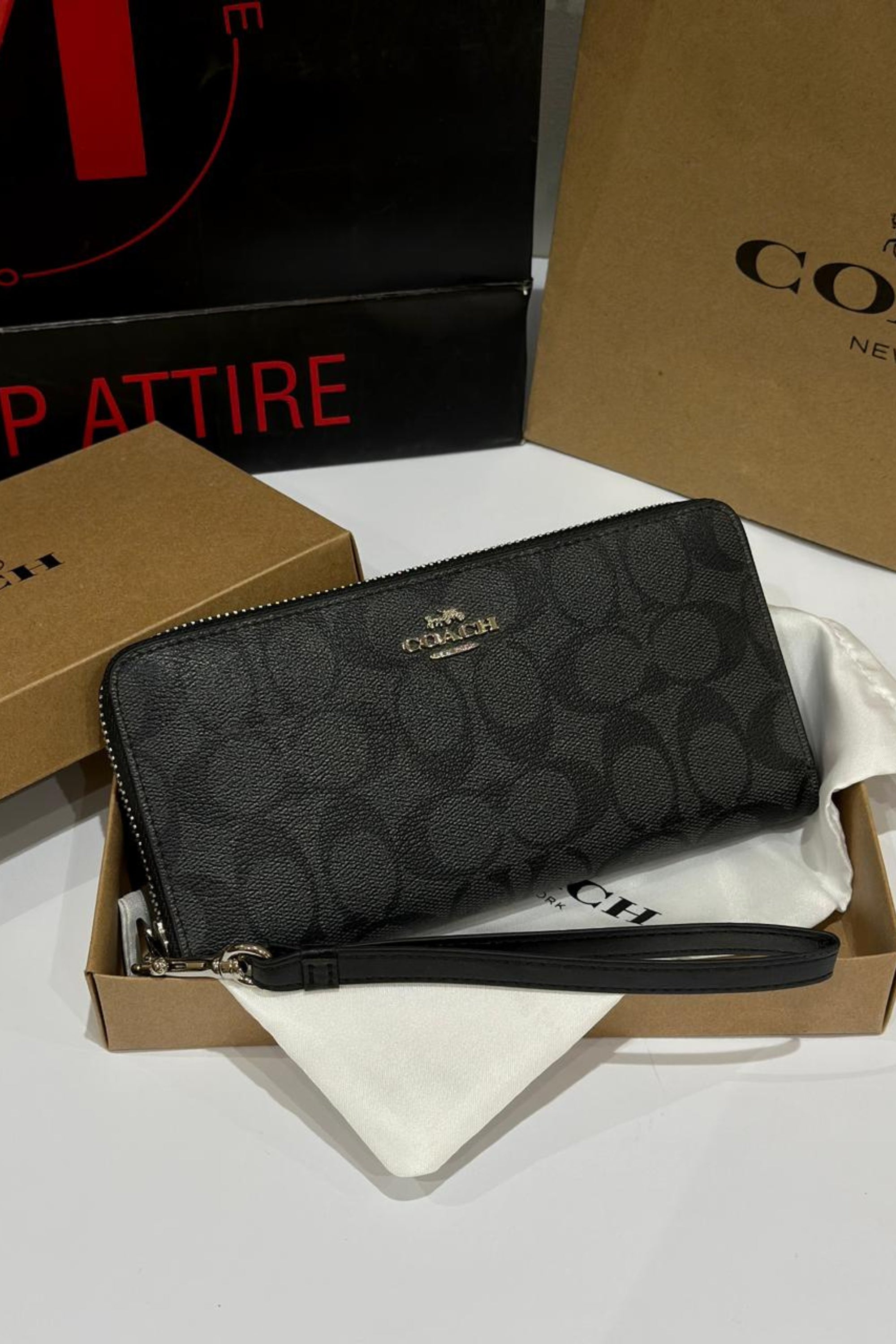 Coach long wristlet zip Wallet 366