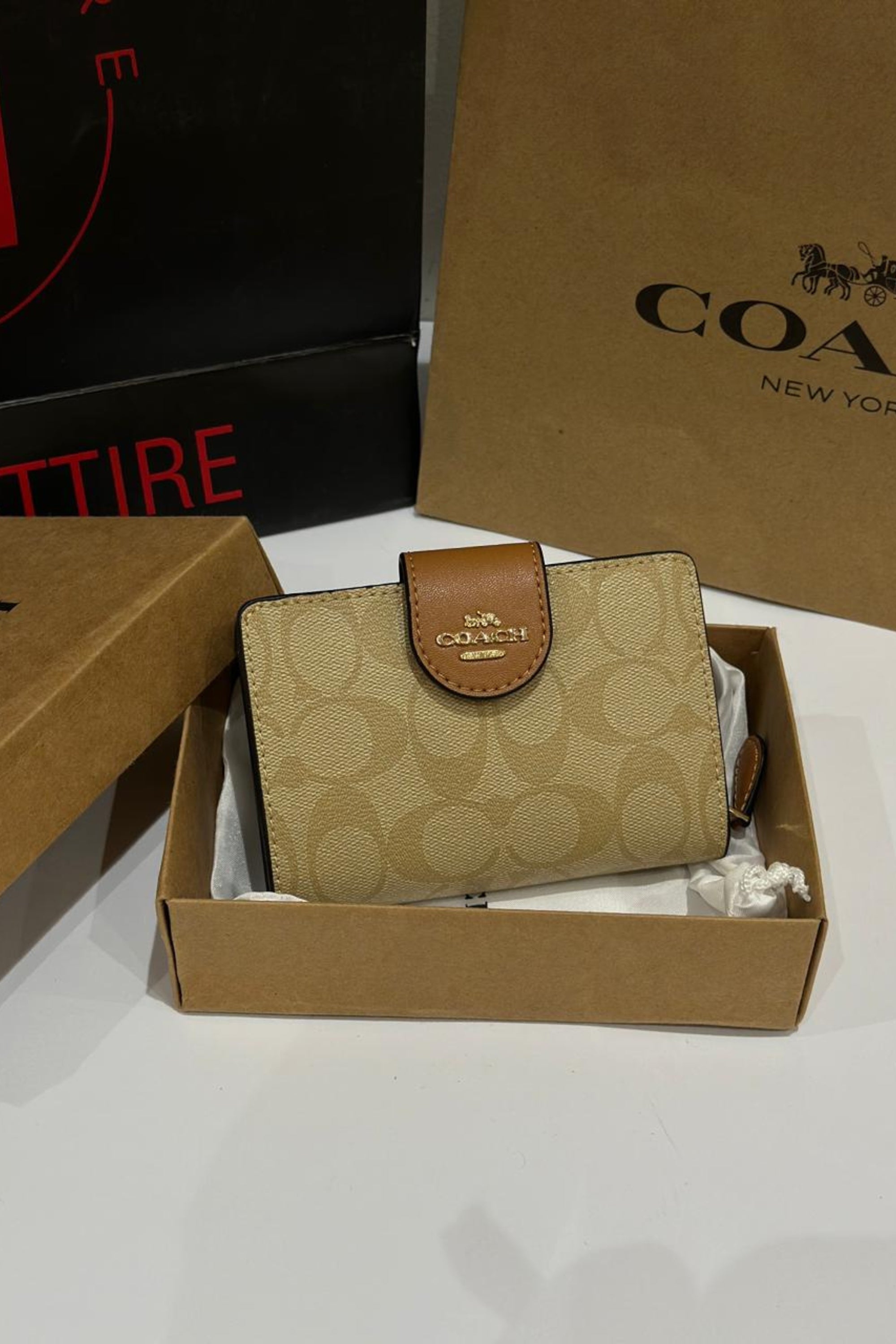 Coach Wallet 372