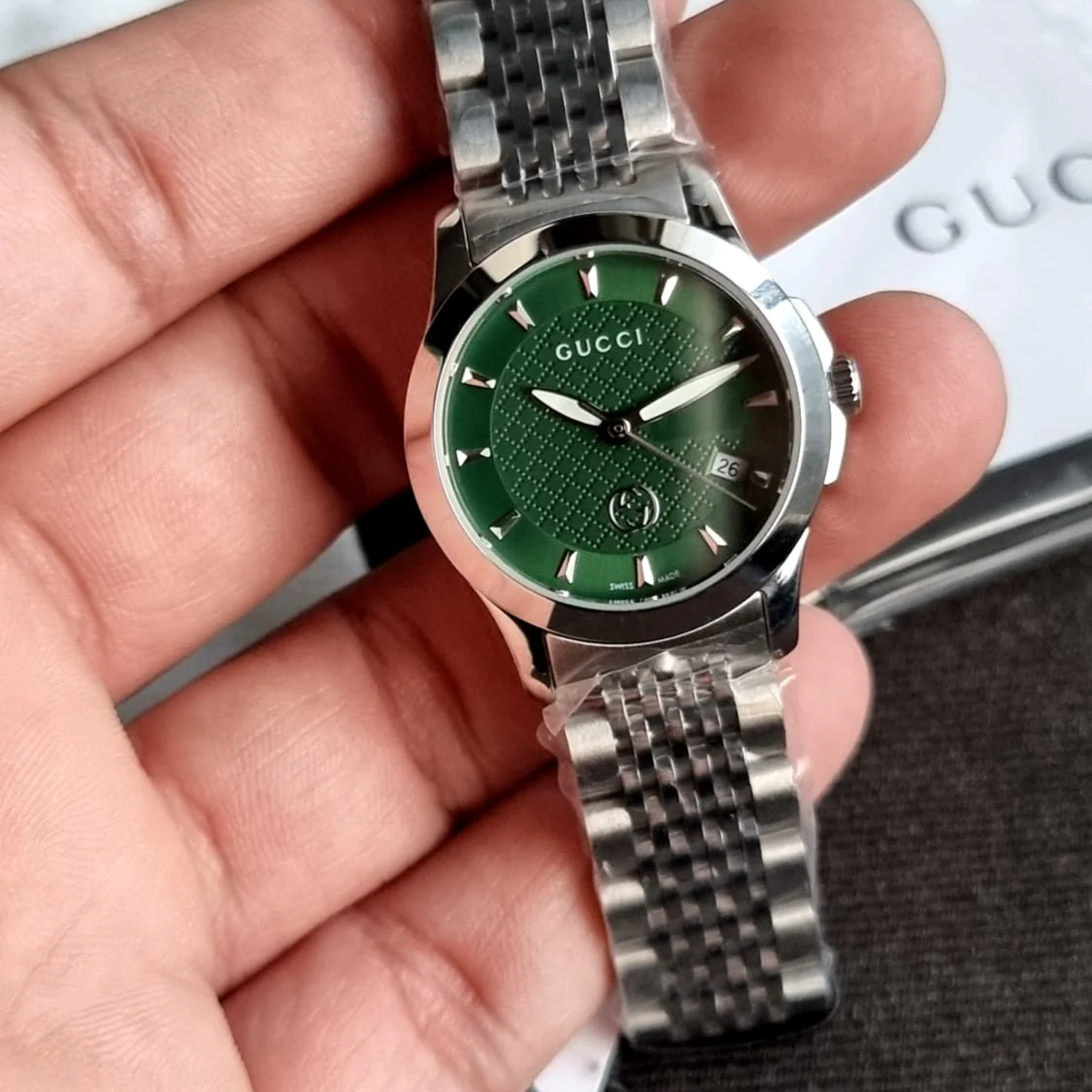 Gucci Women’s Swiss Made Quartz Stainless Steel Green Dial 27mm Watch YA1265008