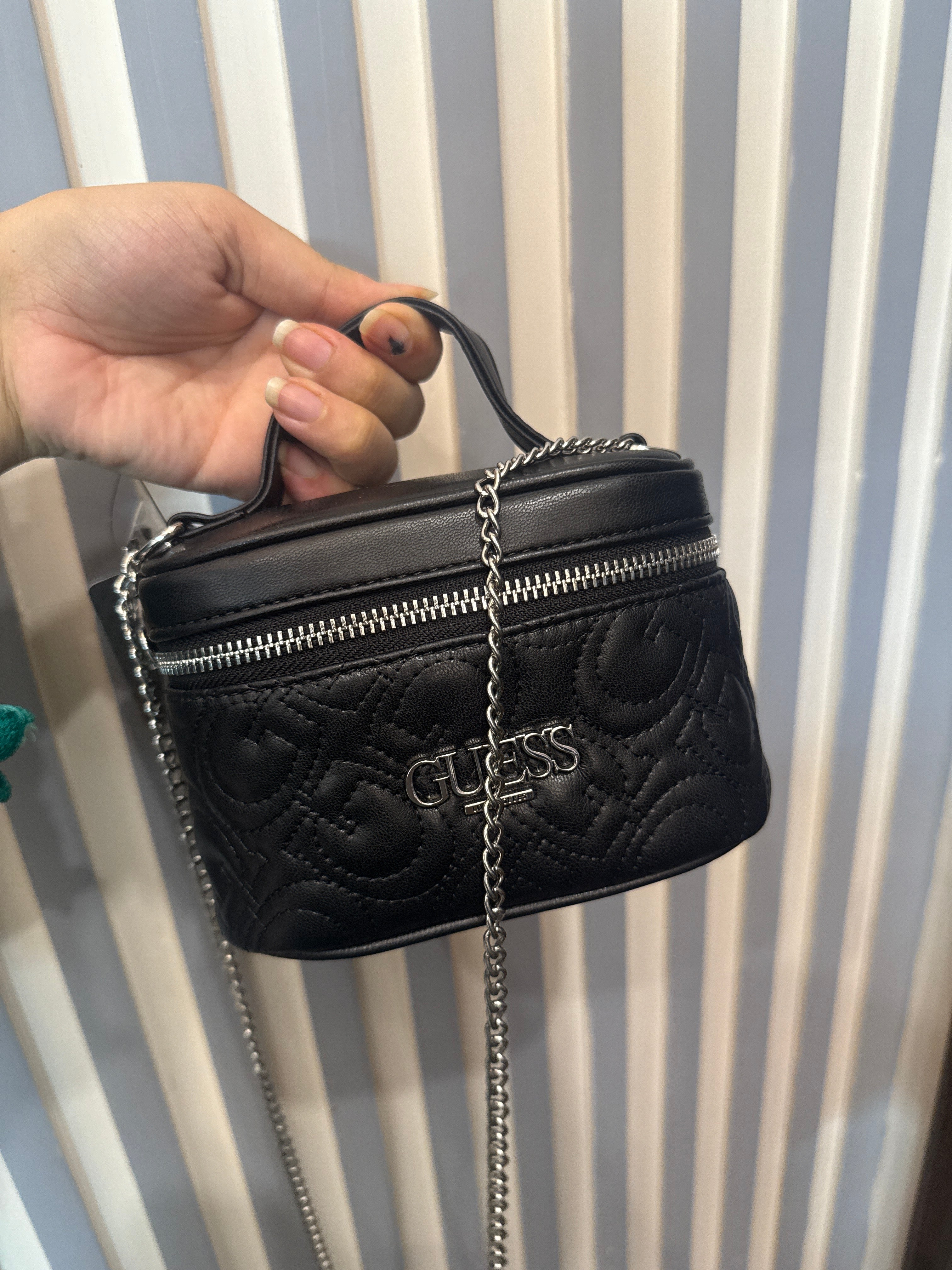 Guess mini crossbody vanity bag (Black)
