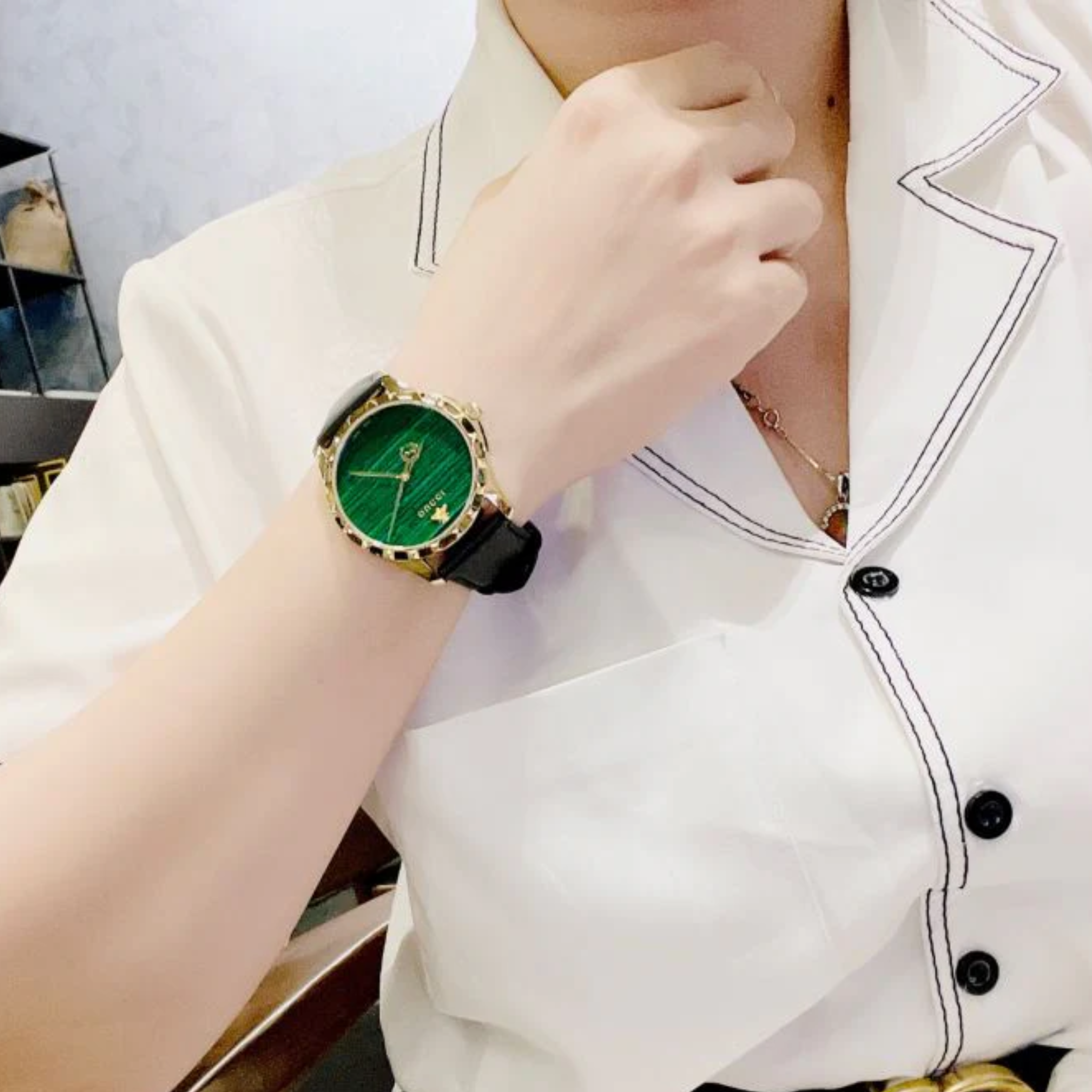 Gucci Le Marche Des Merveilles Quartz Green Dial Black Leather Strap Watch For Women - YA126463
