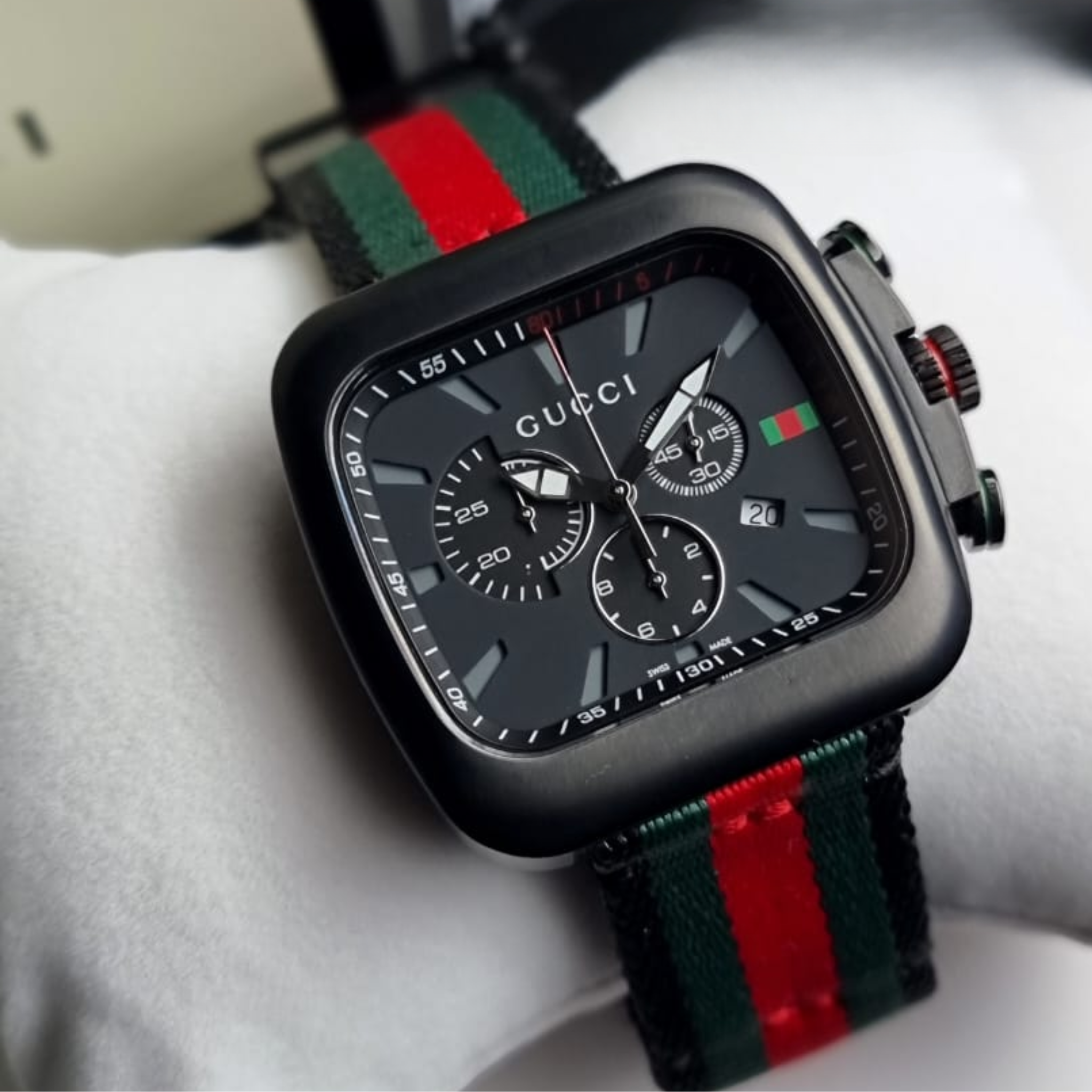 Gucci Coupe YA131202