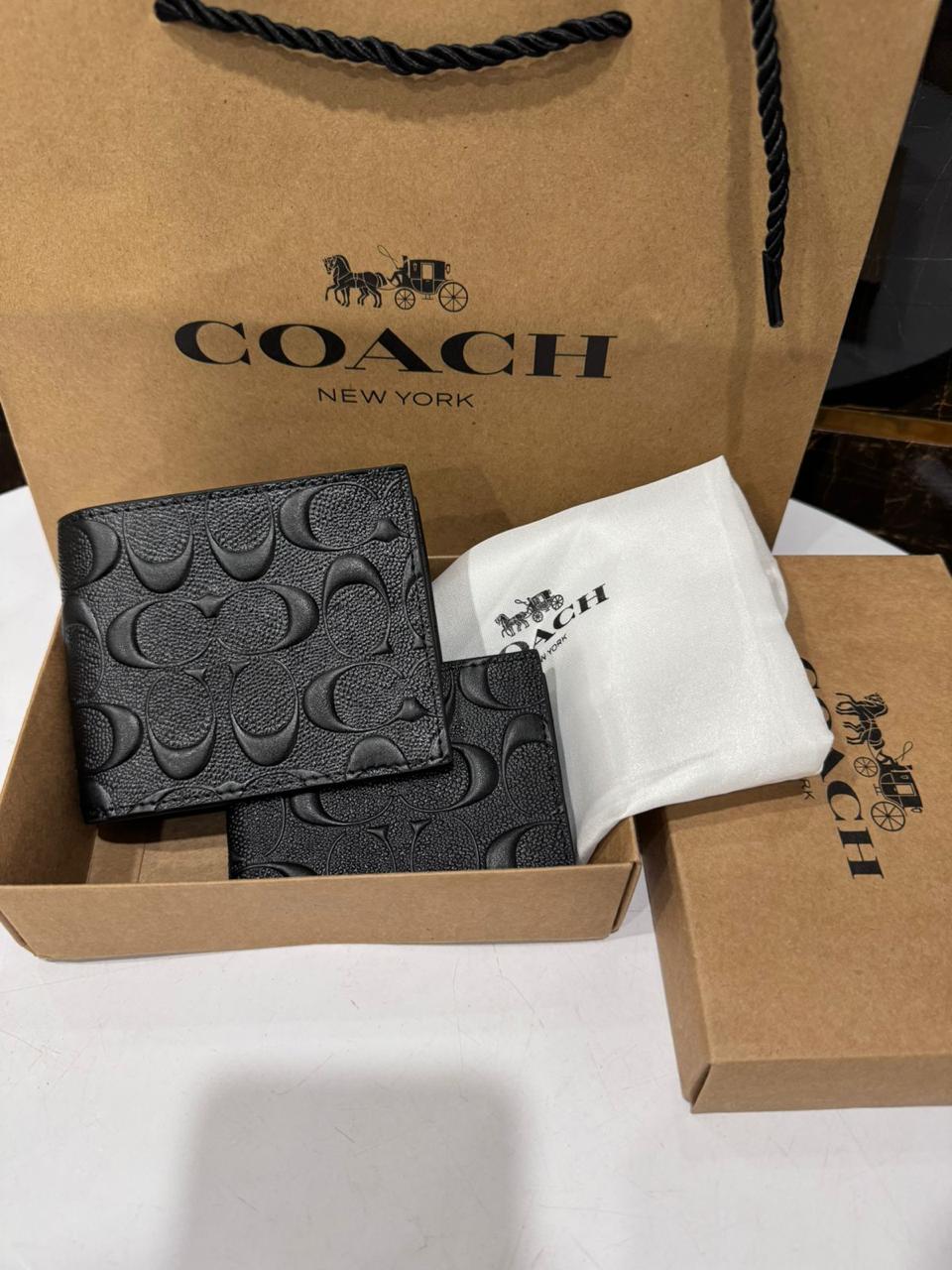 Coach Boxed 2 in 1 Wallet and card holder. Gift Set. 09