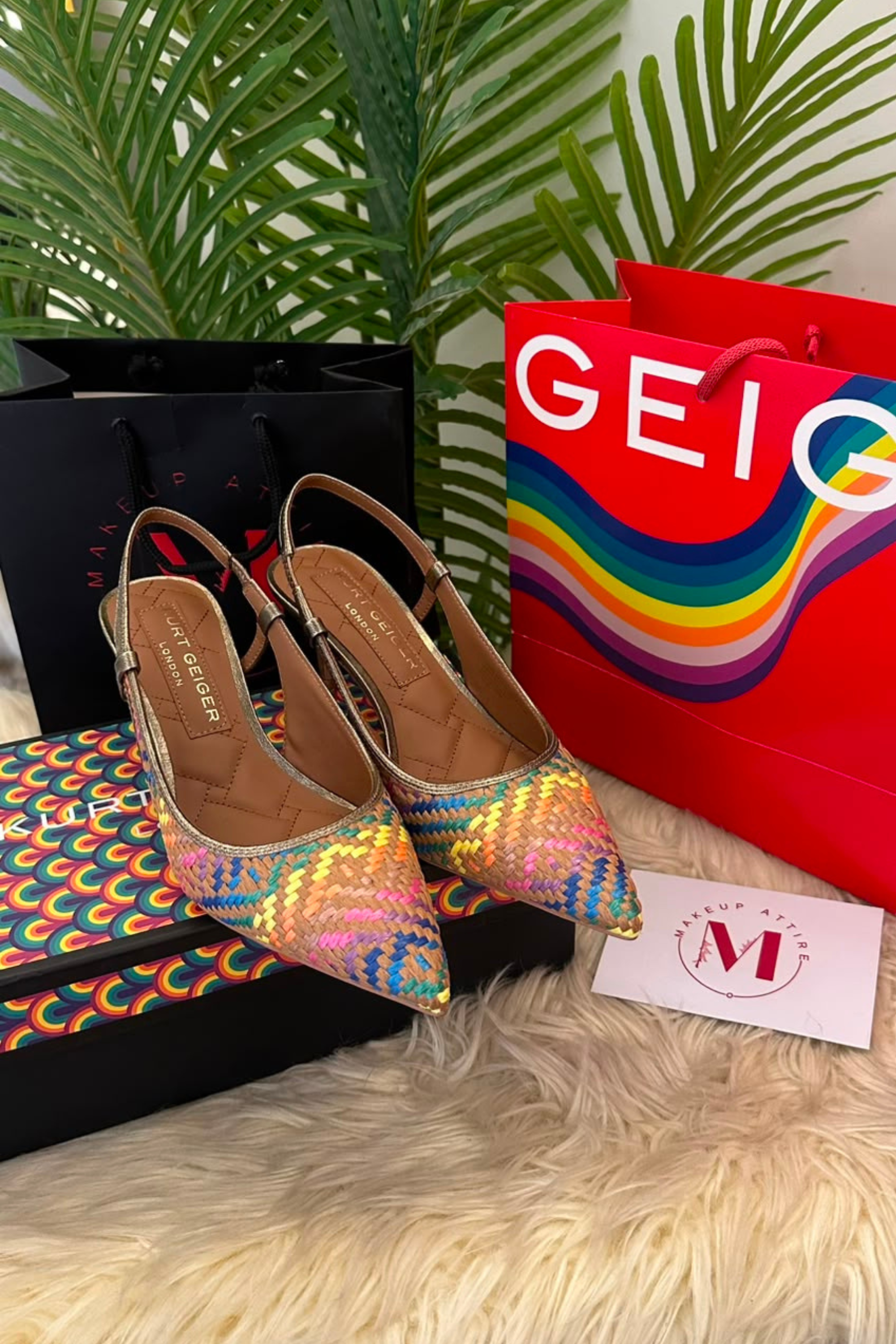 Kurt Geiger Slides 1074