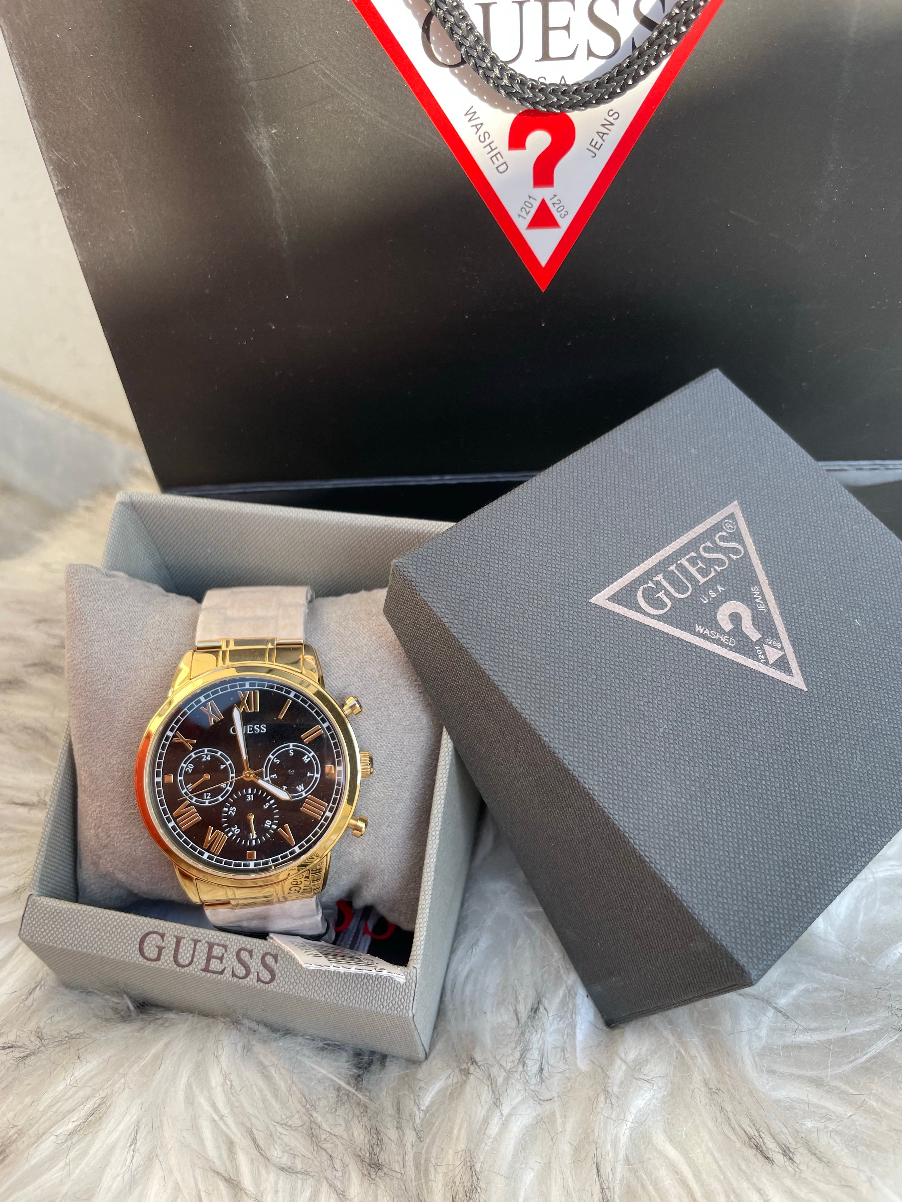 Guess W1309G2 Hendrix Men's Quartz Watch