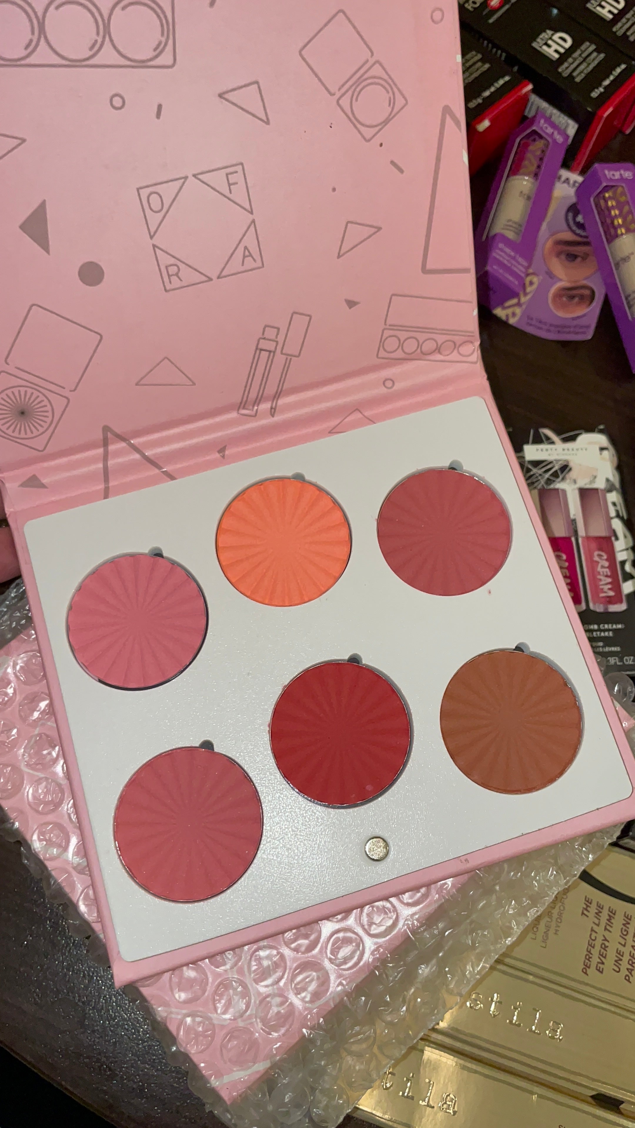 OFRA COSMETICS Charm Your Cheeks Mini Mix Blush Palette